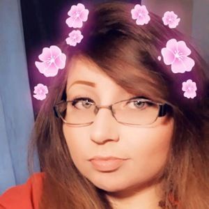 Meet your Posher, Danni